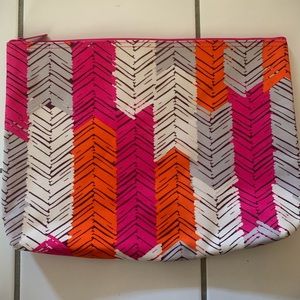31 large zipper pouch